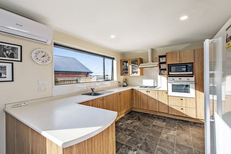 Photo of property in 13 Brooker Place, Kirwee, Darfield, 7571