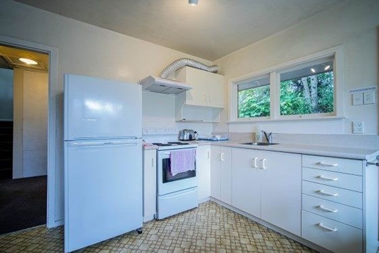 Photo of property in 2/7 Kipax Place, Riccarton, Christchurch, 8011