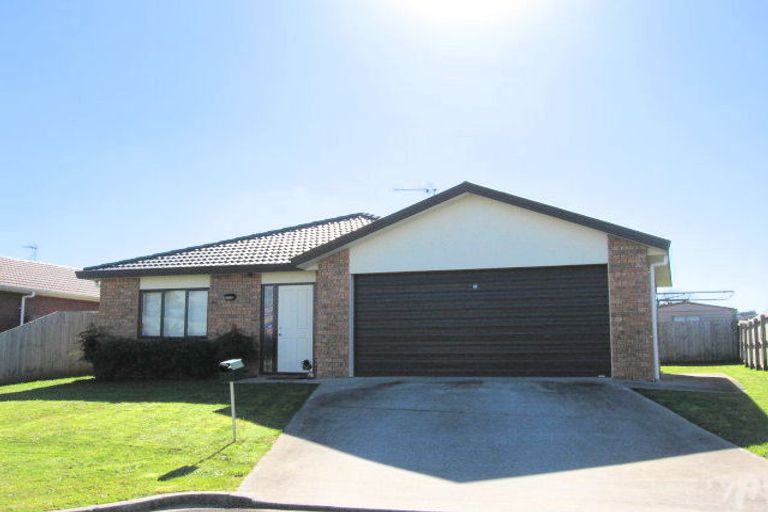 Photo of property in 7 Ettrick Lane, Papakura, 2110