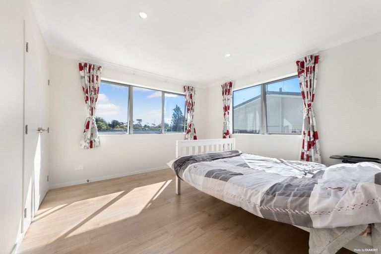 Photo of property in 34a Hope Farm Avenue, Pakuranga Heights, Auckland, 2010