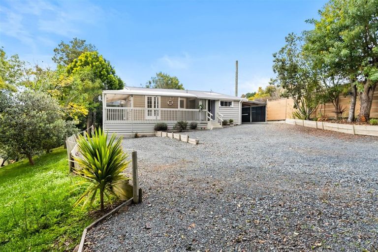 Photo of property in 2 Waimahanga Road, Onerahi, Whangarei, 0110