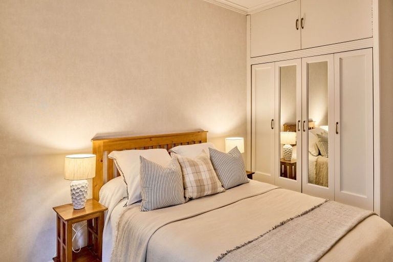 Photo of property in 20 Bloomfield Terrace, Hutt Central, Lower Hutt, 5010