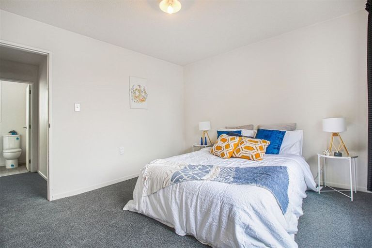 Photo of property in 4/53 Mathesons Road, Phillipstown, Christchurch, 8011