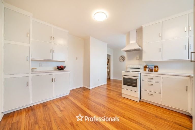 Photo of property in 17 Beth Street, Trentham, Upper Hutt, 5018