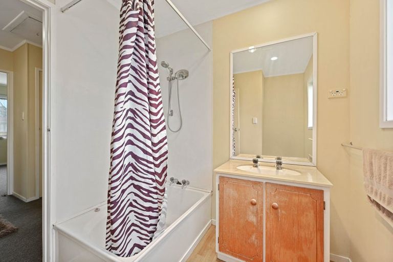 Photo of property in 9 Olive Place, Nawton, Hamilton, 3200