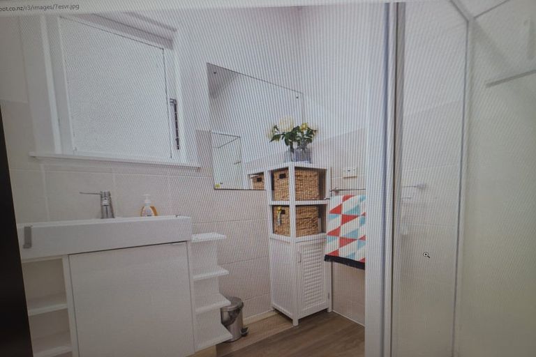 Photo of property in 1/245 Pakuranga Road, Pakuranga, Auckland, 2010