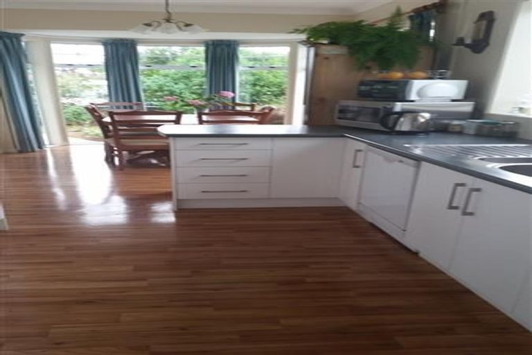 Photo of property in 26 List Street, Welbourn, New Plymouth, 4310