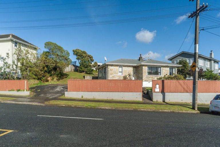 Photo of property in 191 Bedford Street, Cannons Creek, Porirua, 5024