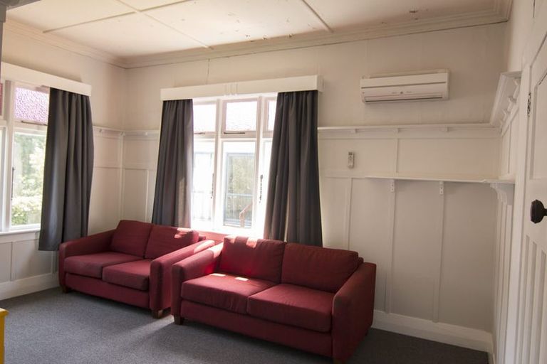 Photo of property in 17 Islington Street, North East Valley, Dunedin, 9010