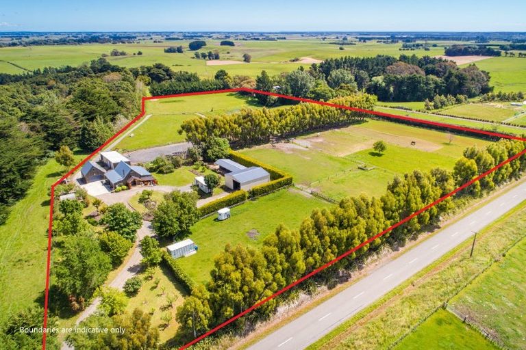 Photo of property in 237 Ngaio Road, Halcombe, Palmerston North, 4479