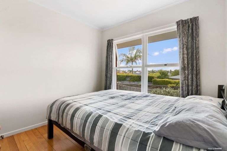 Photo of property in 6/13 Creamer Avenue, Belmont, Auckland, 0622