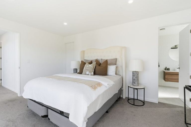 Photo of property in 15 Frank Ernest Crescent, Prebbleton, 7604