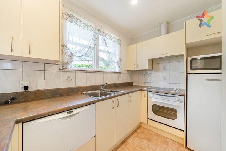 Photo of property in 8a Poole Crescent, Wainuiomata, Lower Hutt, 5014