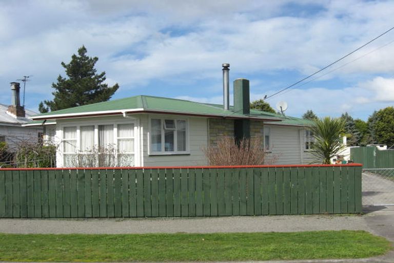 Photo of property in 68 River Road, Masterton, 5810