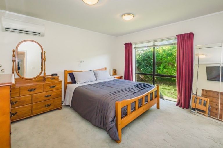 Photo of property in 14 Wood Leigh, Paraparaumu Beach, Paraparaumu, 5032