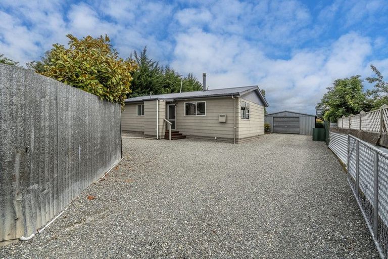 Photo of property in 35a Lawrence Street, East Gore, Gore, 9710