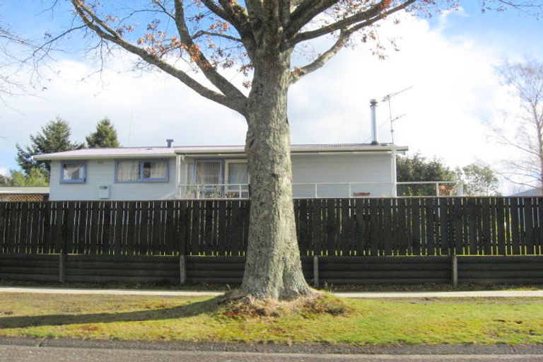 Photo of property in 67 Rota Street, Turangi, 3334