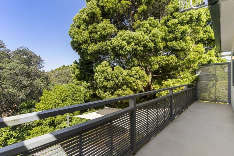 Photo of property in 91 Hinemoa Street, Birkenhead, Auckland, 0626