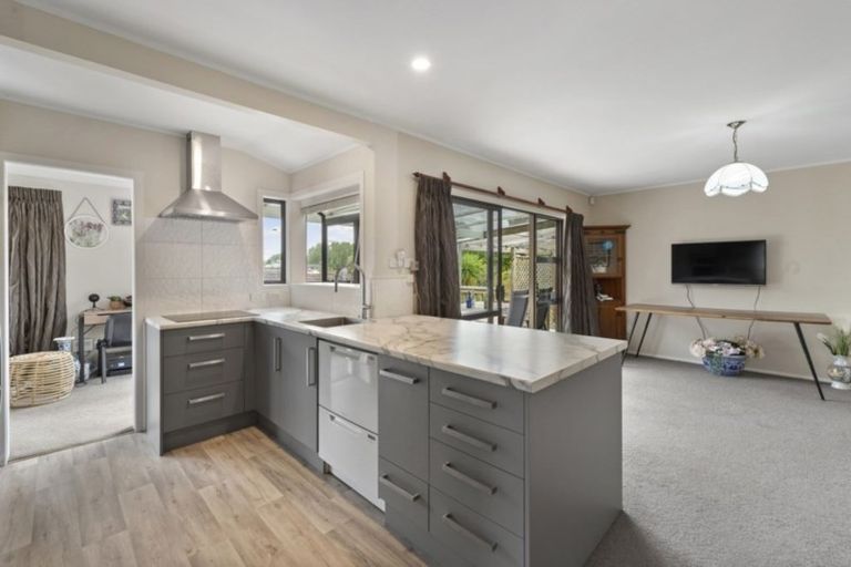 Photo of property in 1a Brookview Court, Queenwood, Hamilton, 3210