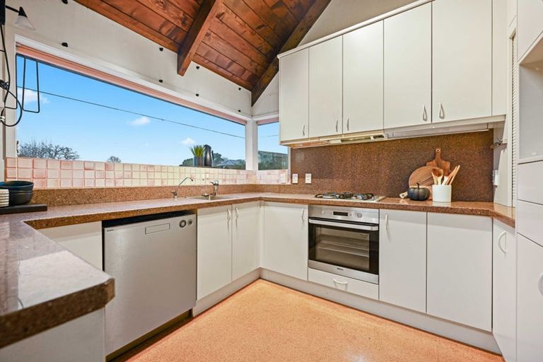 Photo of property in 32a Arcus Street, St Andrews, Hamilton, 3200