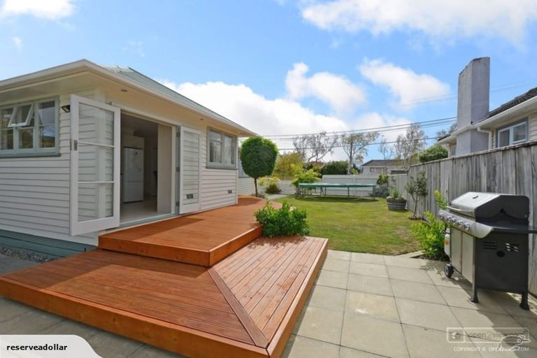 Photo of property in 30a Ranfurly Street, Trentham, Upper Hutt, 5018