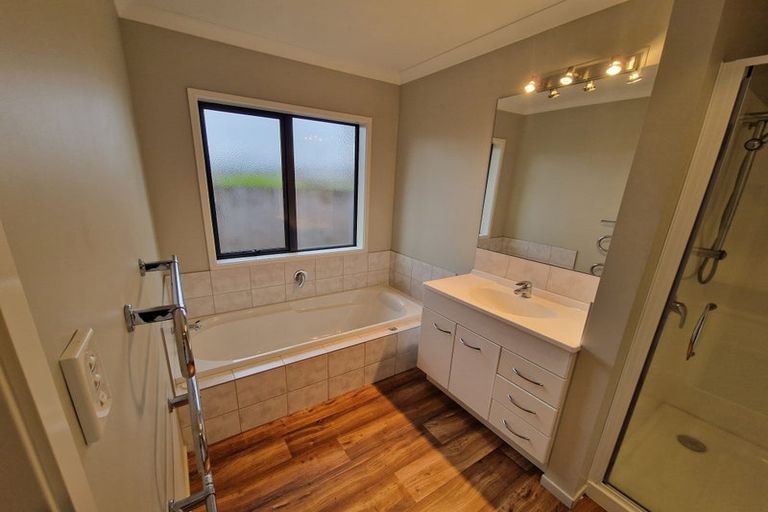 Photo of property in 103 Twin Oak Avenue, Papamoa Beach, Papamoa, 3118