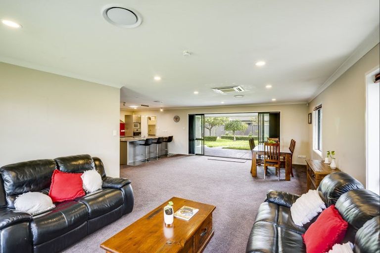 Photo of property in 19 Arbuckle Road, Frimley, Hastings, 4120