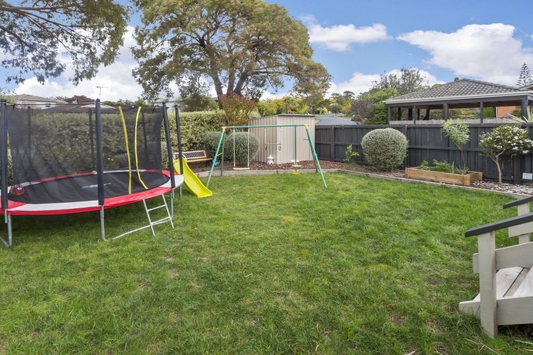 Photo of property in 1/20 La Perouse Street, Botany Downs, Auckland, 2010