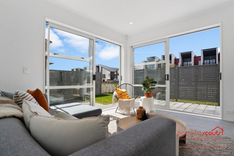 Photo of property in 1 Harewood Street, Whenuapai, Auckland, 0618