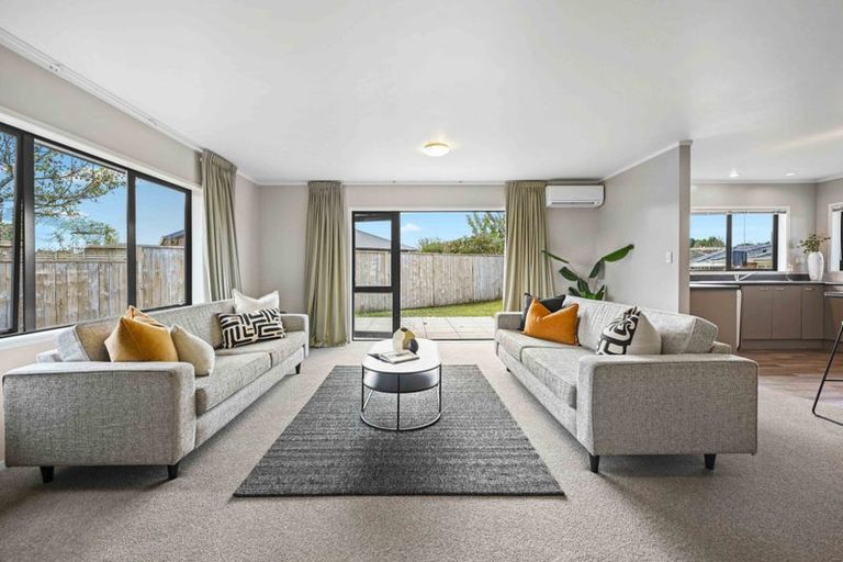 Photo of property in 19 Mickelson Avenue, Rototuna, Hamilton, 3210