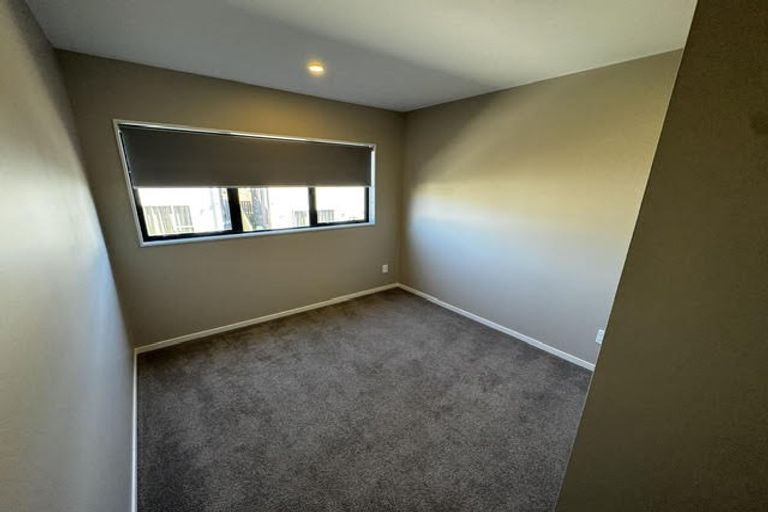 Photo of property in 49c Riverton Drive, Randwick Park, Auckland, 2105