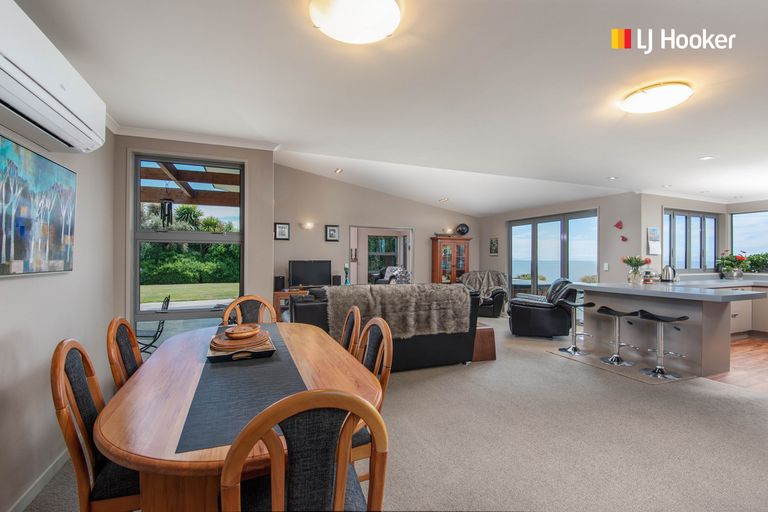 Photo of property in 966 Taieri Mouth Road, Kuri Bush, Brighton, 9091