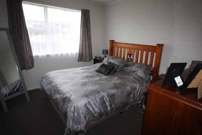Photo of property in 183-185 Featherston Street, Palmerston North, 4410