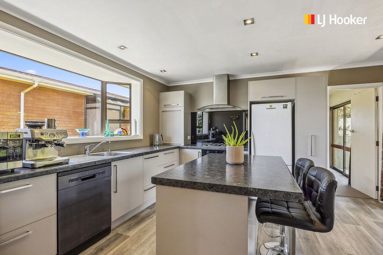 Photo of property in 387 Tairei Road, Halfway Bush, Dunedin, 9010