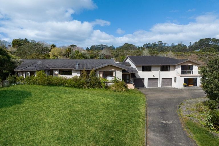 Photo of property in 42 Chester Avenue, Greenhithe, Auckland, 0632