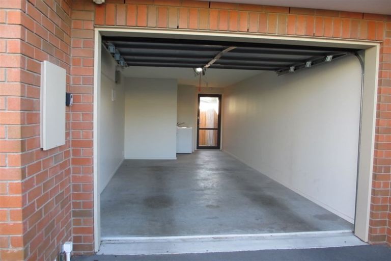 Photo of property in 3/82 Packe Street, Edgeware, Christchurch, 8013