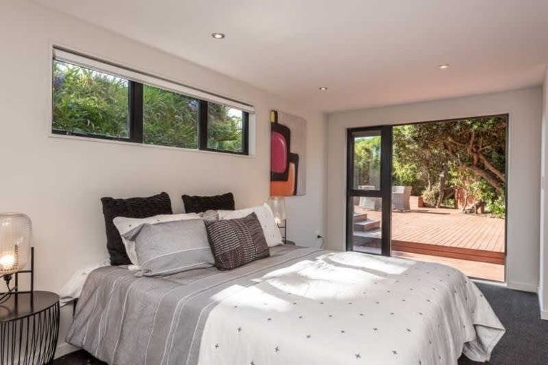 Photo of property in 23 Groves Road, Raumati Beach, Paraparaumu, 5032