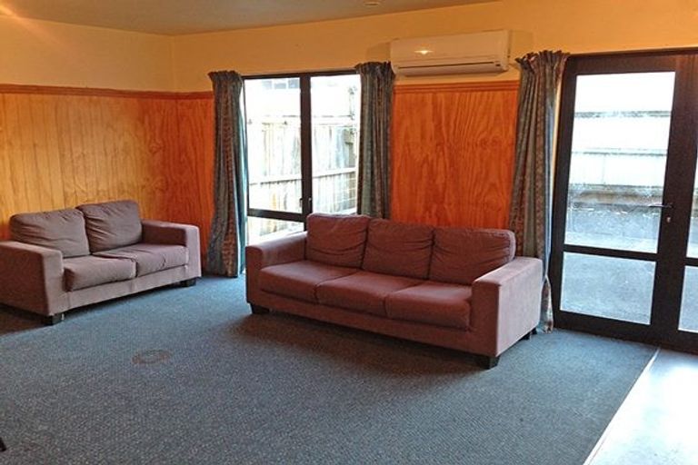 Photo of property in 2a Forth Street, North Dunedin, Dunedin, 9016