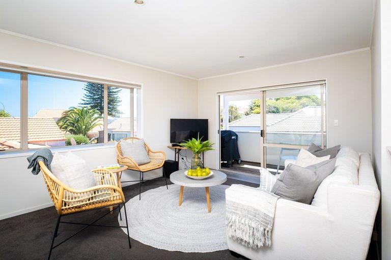 Photo of property in 1/184 Charles Street, Westshore, Napier, 4110