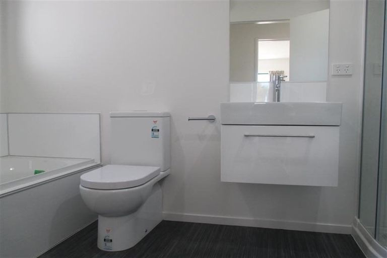 Photo of property in 2/87 Mandeville Street, Riccarton, Christchurch, 8011