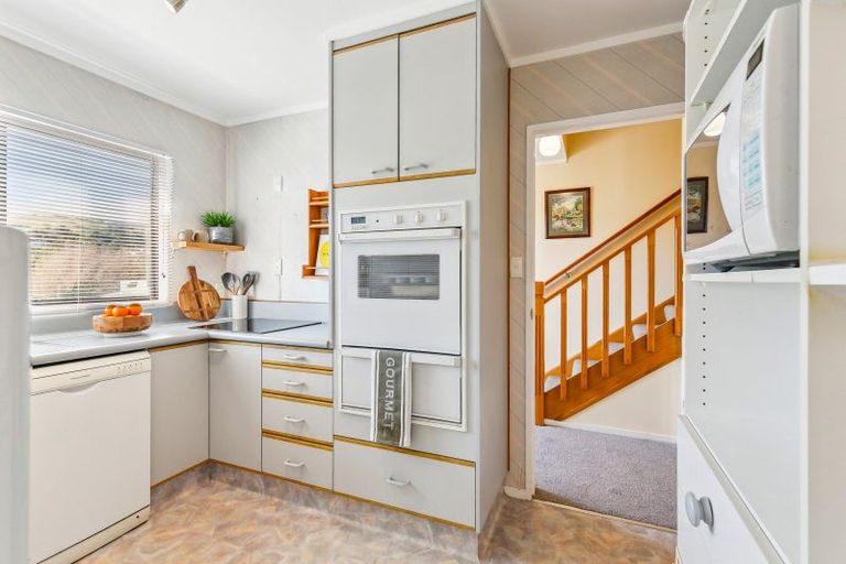 Photo of property in 107 Main Road, Tawa, Wellington, 5028