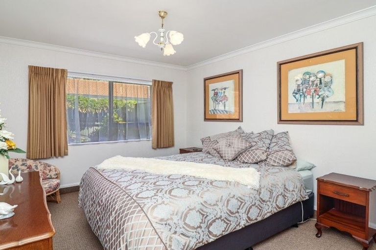 Photo of property in 2 Melia Place, Mount Maunganui, 3116