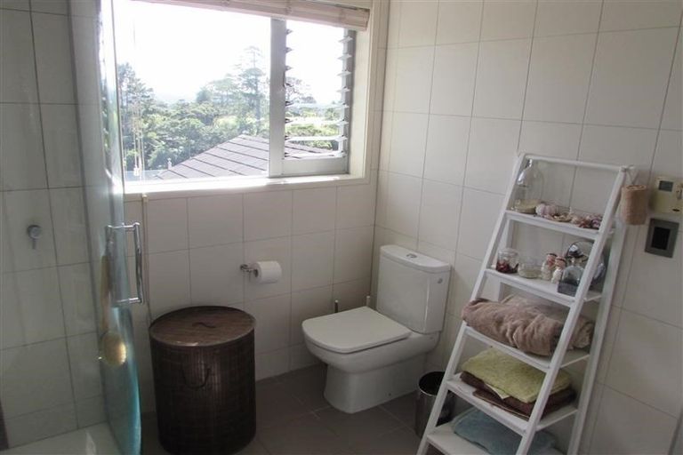 Photo of property in 358 Upper Harbour Drive, Greenhithe, Auckland, 0632