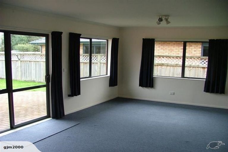 Photo of property in 39b Carlyle Street, Leamington, Cambridge, 3432