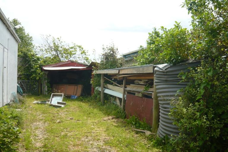 Photo of property in 102 Shearman Street, Waimate, 7924