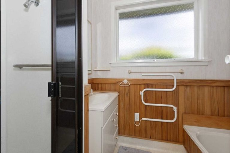 Photo of property in 90 Teesdale Street, Burnside, Christchurch, 8053