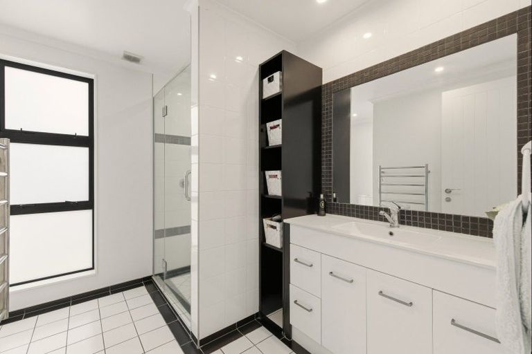 Photo of property in 96b Muricata Avenue, Mount Maunganui, 3116