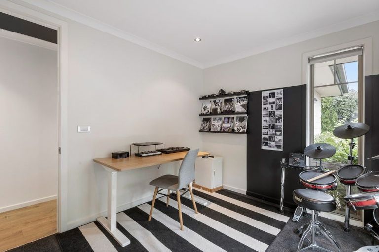 Photo of property in 75a Inwoods Road, Parklands, Christchurch, 8083