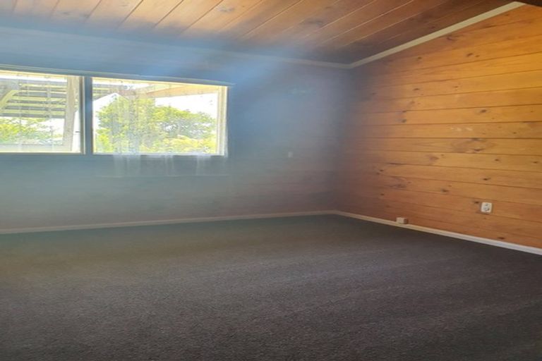 Photo of property in 48 Mountain Road, Western Heights, Rotorua, 3015