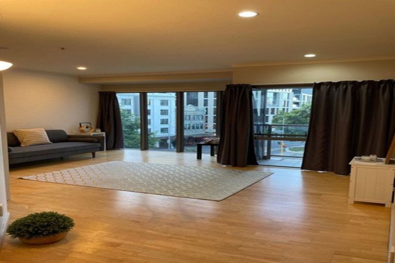 Photo of property in Tower Hill Apartments, 3b/1 Emily Place, Auckland Central, Auckland, 1010